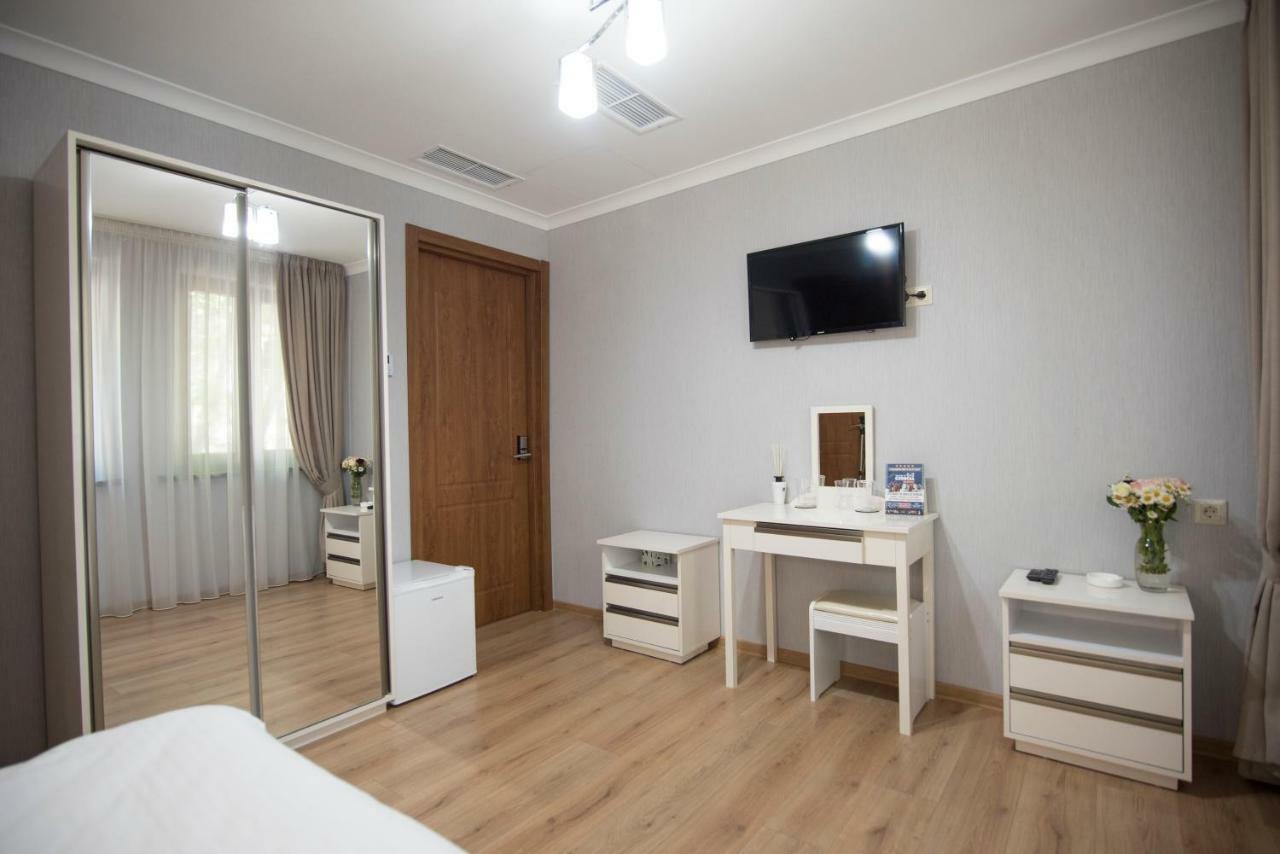 Sama Grand Hotel 第比利斯 外观 照片